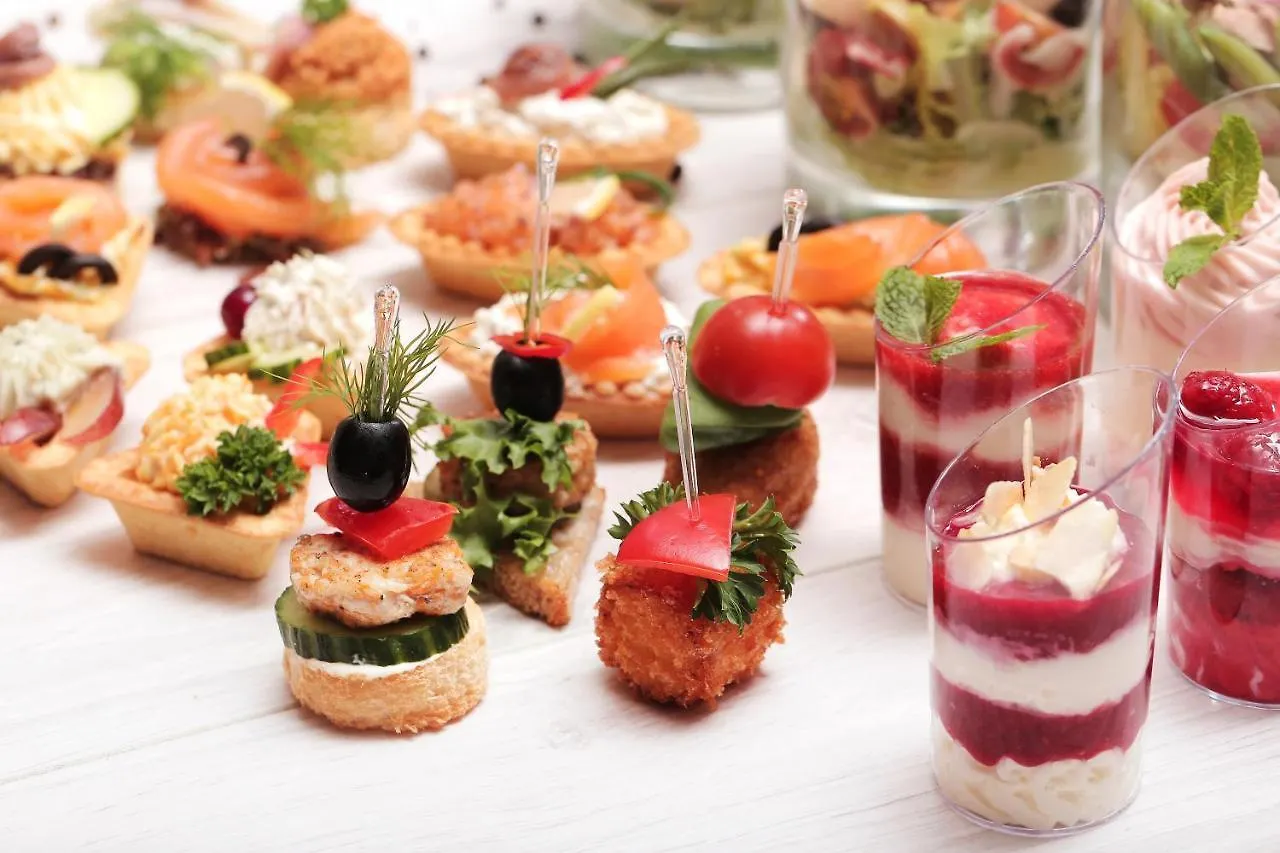 Hotel Elefantino Grey - Free Breakfast & Brunch Until 13-00 - Vicinissimi A Mirabilandia Milano Marittima